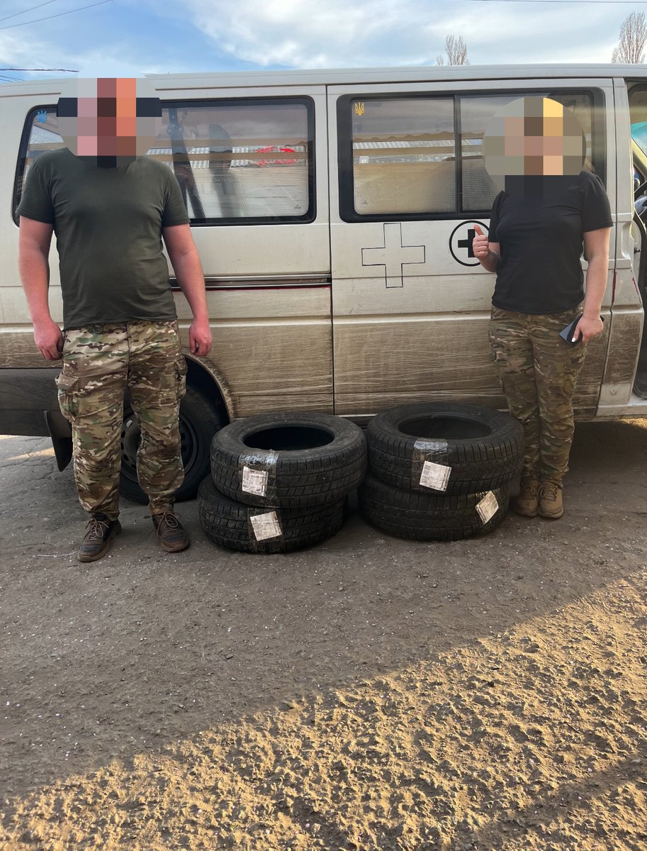 zampotech_ua's tweet photo. The military is grateful for the help and is sharing photos with the received tires. Every contribution matters, every wheel brings victory closer. Together, we will win! #zampotech #NAFO #WheelsOfVictory #NAFOfellas #NAFOworks #StandWithUkraine https://t.co/RIj2feVX5x