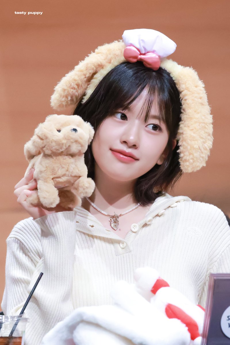 TastyYujin's tweet photo. 231217

#IVE #아이브 #ANYUJIN #안유진 https://t.co/SEVHgmBpeI