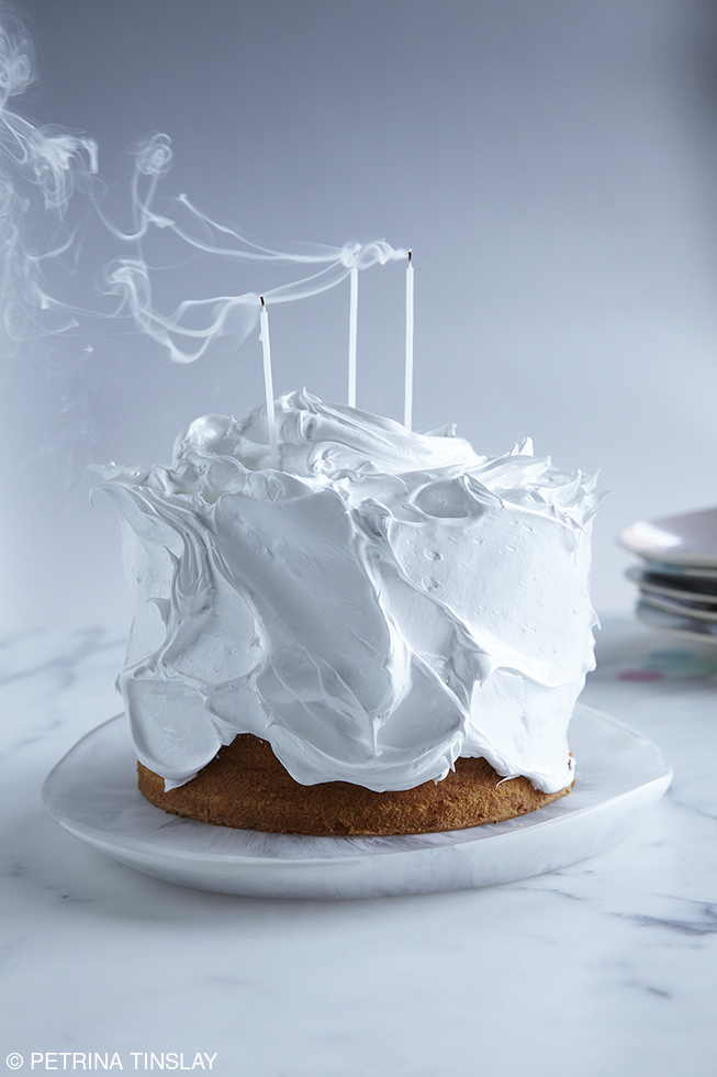 🤍 Just love this. The way the swirls of the candle smoke mirror the swirls of the icing 👌 📷 'Chiffon Cake with Candles' by Petrina Tinslay, Shortlisted, @tiptree Cake Award, 2024 #foodphotographer #cakephotography #cakephotographer #foodphotographyandstyling