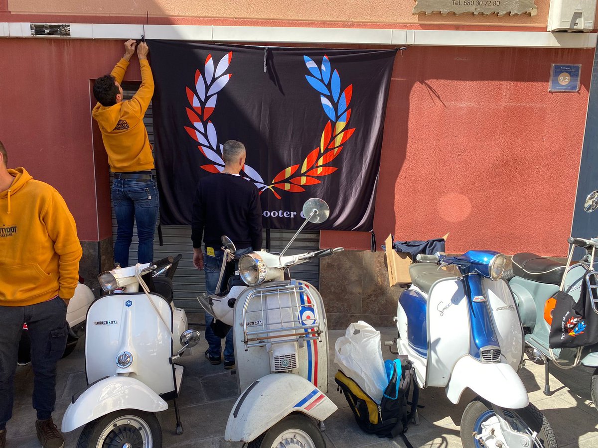 Lambretta_C_CAT tweet picture