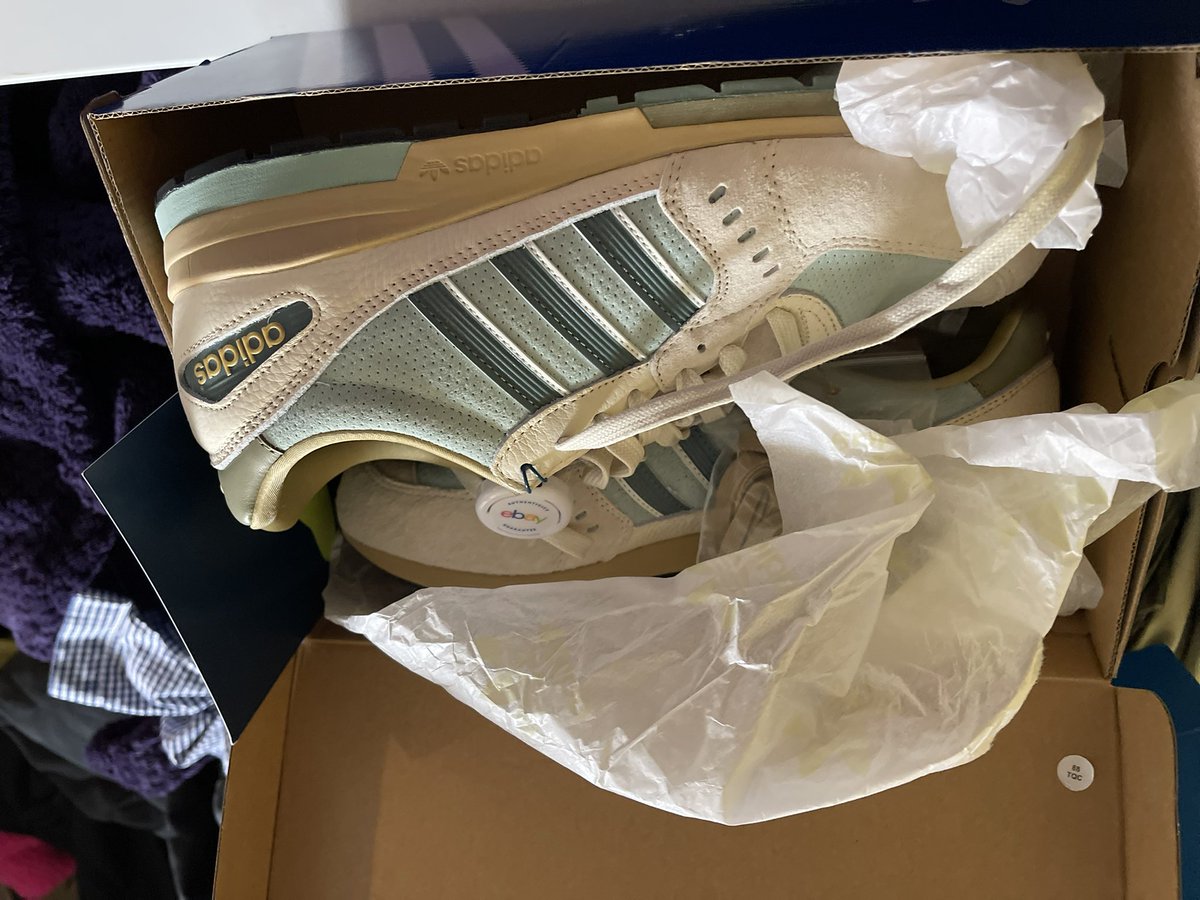 ackers310's tweet photo. Any good to any one all prices to sell all bonnet size ten deals to be had any ? Just ask retweets please guys https://t.co/ERzY3x5tNB