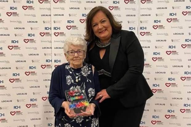 A CHARITY helping children in Inverclyde is to set up a scholarship in memory of 93-year-old Tele charity champ. dlvr.it/T5ZLkT 👇 Full story