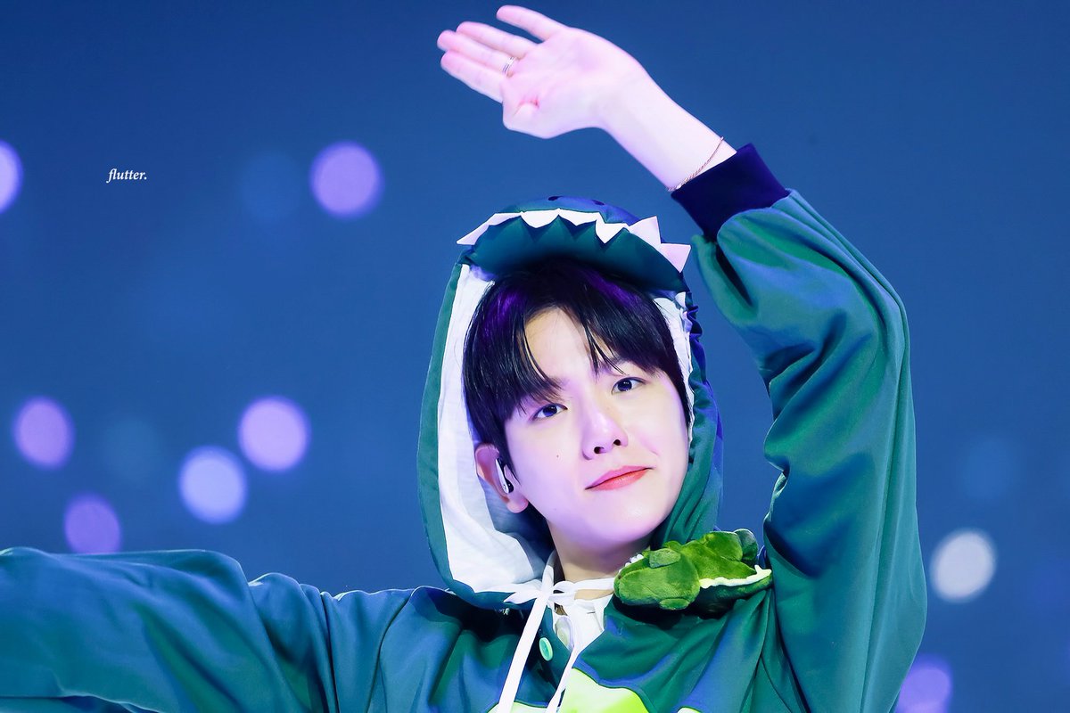 flutter_bh's tweet photo. 240414 one 1회차 
아기공룡
#백현 #BAEKHYUN #ベッキョン @B_hundred_Hyun https://t.co/IIDDI4i0Ww