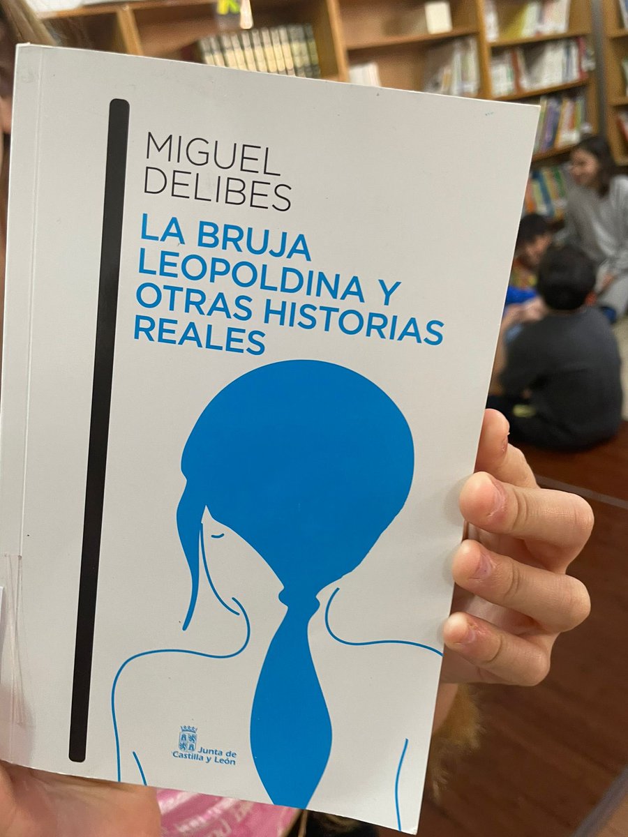 CEIPCampoCruz's tweet photo. Hoy los alumnos de 6º han  representado para los alumnos de 1º y 2º “La bruja Leopoldina y otras historias reales” de Miguel Delibes. 
Actores y espectadores han disfrutado mucho de esta actividad. https://t.co/b1LRGoAAx5