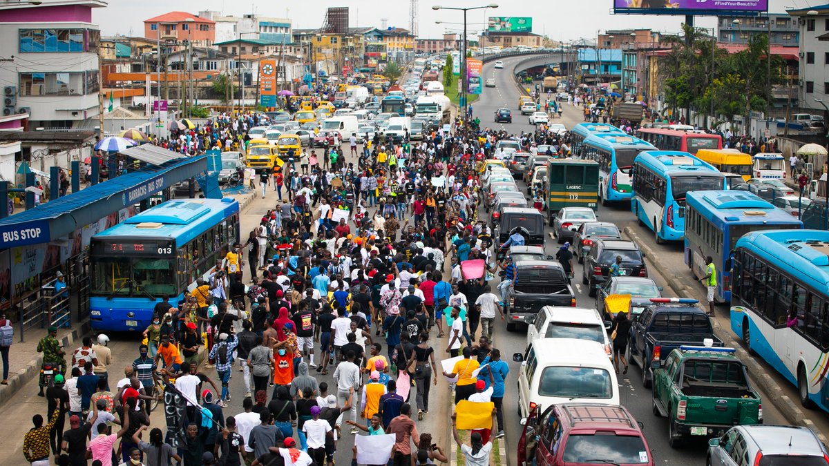 ITMantwerp's tweet photo. 🚗🚨 In many African cities, access to emergency obstetric care is a race against time for pregnant women. Until now, models that calculate travel time have not accurately reflected the reality in those cities. Our latest #innovation, powered by @GoogleHealth, sheds light on the stark inequalities in travel time to hospitals. 🏥Check out our groundbreaking study published in @LancetGH. @SRHgroup_ITM #MaternalHealth https://t.co/CyugLjq7sO