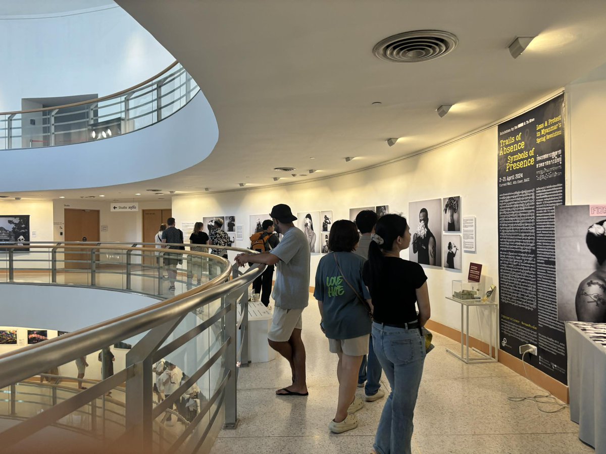 SEAJunction's tweet photo. Many visitors attended the Exhibition “Trails of Absence & Symbols of Presence: Loss & Protest in Myanmar’s Spring Revolution”
📅On display until 21 April 2024
🕗10 am - 8 pm
📌 Curved Wall, 4th floor, BACC
#WhatsHappeningInMyanmar #TaMwe #SpringRevolutionMyanmar https://t.co/6tTLaNrFpc