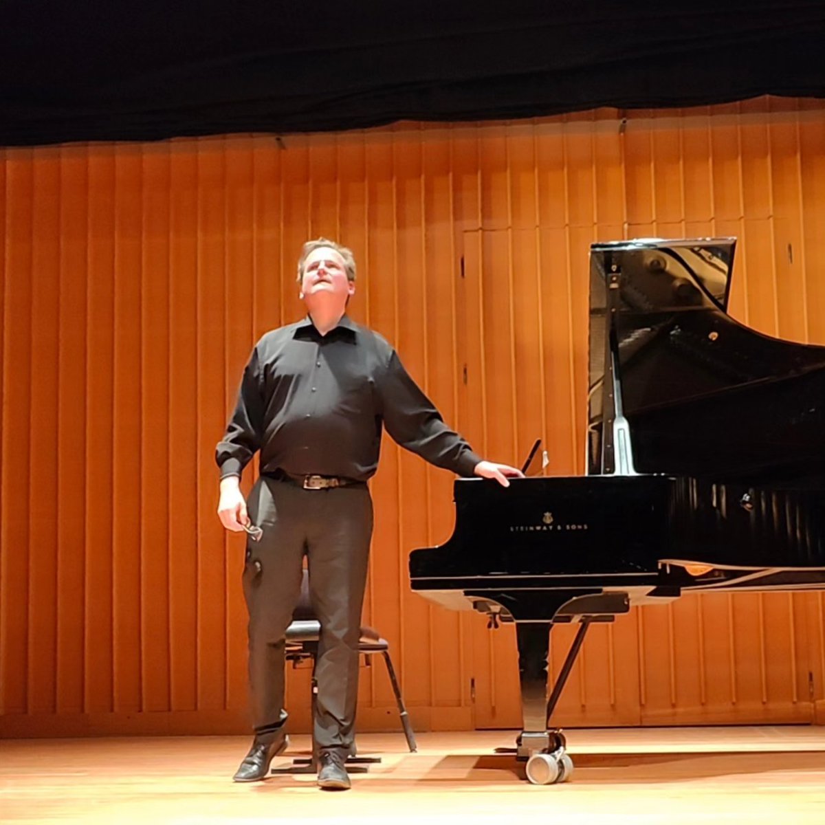 Our Principal Guest Conductor Olli Mustonen after his recital last Sunday @KorundiHouse ✨🎶 The multifaceted artist continues his concerts with us next Autumn 💜 #laplandchamberorchestra @Roikaupunki @wihurinrahasto @VisitRovaniemi @LapinLiitto @SuoSiO @johnstorgards