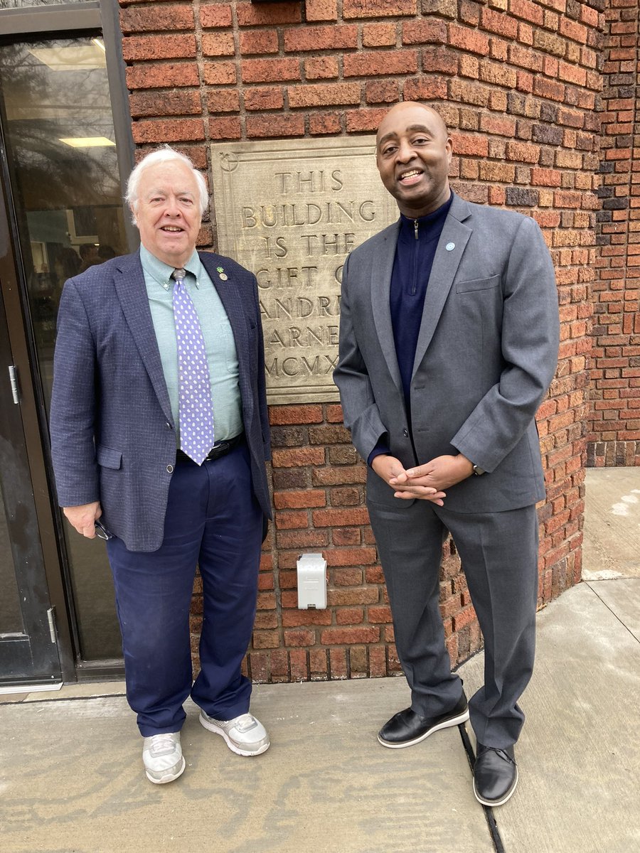 In the photo are Thomas D. Corrigan, the longest-serving Board of Trustee Member in @Cleveland_PL history since 1985, and my boss, Director & CEO Felton Thomas, Jr., who began in 2009. We were all gathered here to celebrate the reopening of Brooklyn Branch, serving since 1919.