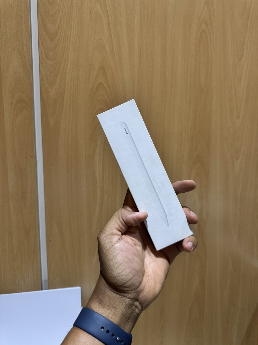 Buy all combo! Super clean and 1 week used! iPad 10th gen 64gb (wifi) and Apple Pencil again! Price: N520,000 Account: 8232100166 Dabz Global Biz Ven Moniepoint Call only 09078333831 for payment and order confirmation! #AbujaTwitterCommunity