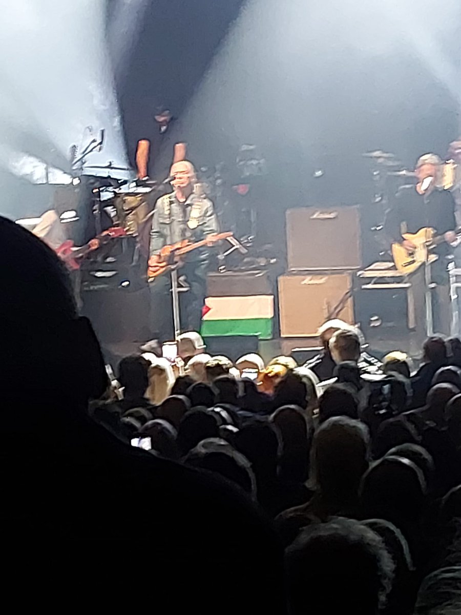 A great night seeing @paulwellerHQ 
#thejam 
#thestylecouncil  #paulweller
#Dunfermline