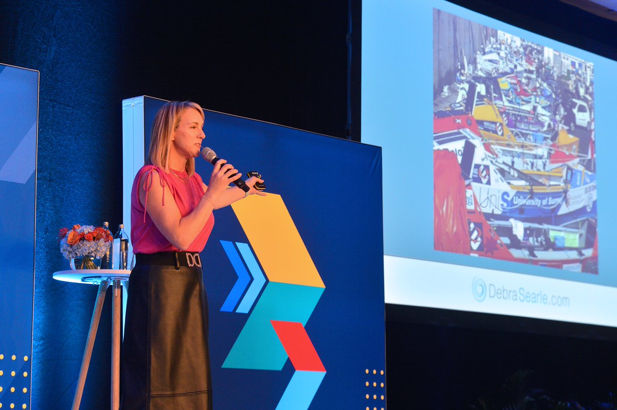 Deltek_Intl's tweet photo. What a session by our keynote speaker, @DebraSearle , at Deltek Project Nation Live in London! Debra ignited the audience’s imagination and determination with her approach to work and life, even when things get tough. A truly enlightening experience!
#DeltekProjectNationLive https://t.co/zLQgwRx94j