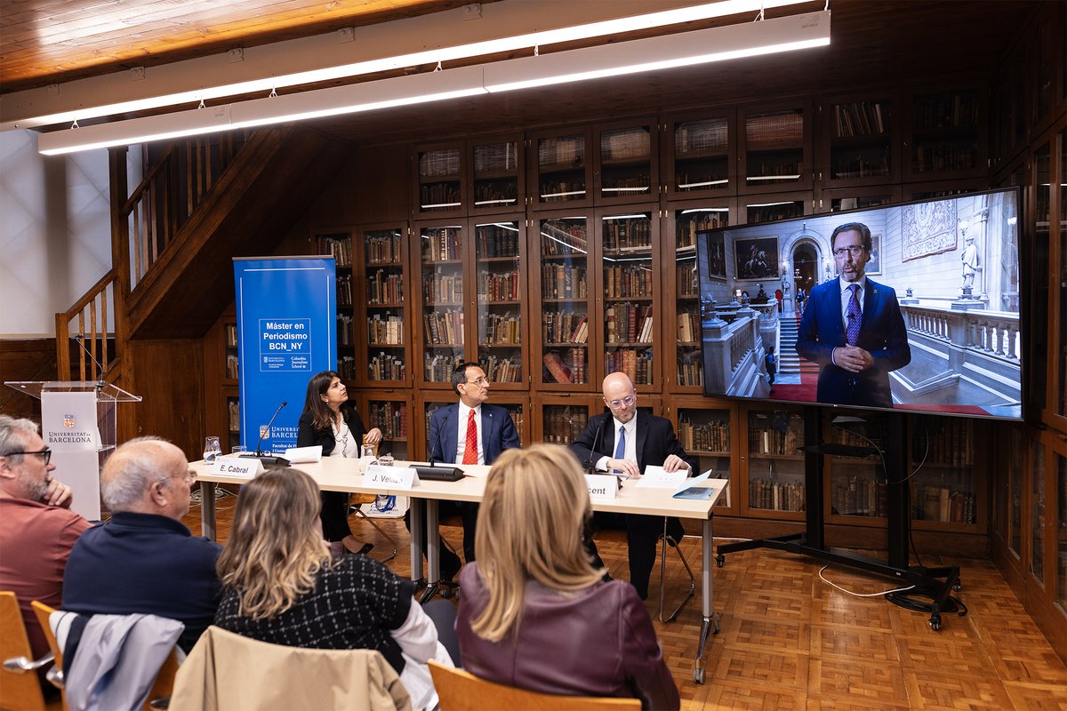 Filologia i Comunicació UB tweet media