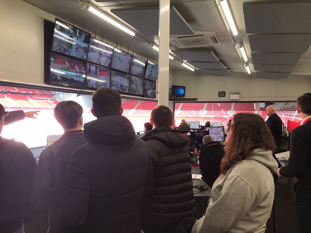 EHU School of Law and Criminal Justice tweet media