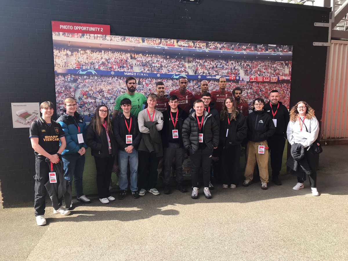 EHU School of Law and Criminal Justice tweet media