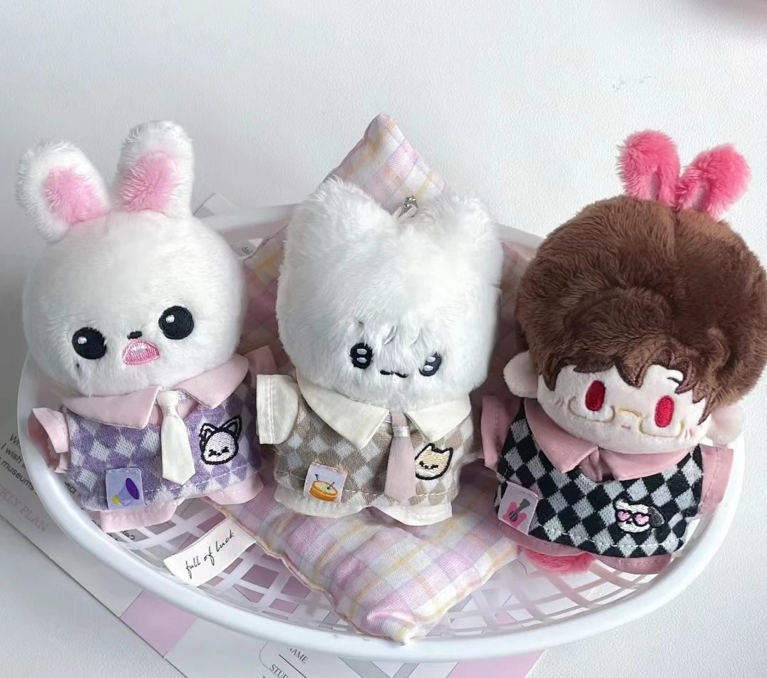 yojung_bo's tweet photo. 아이돌 연습생 10
https://t.co/gxWRdRM6FH

귀여운 교복 느낌의 옷장으로 기본 구성은 상의+고무줄 넥타이+조끼 3점입니다! 바지랑 모자는 2가지 색상으로 추가로 구매해주셔야 함께가요~ :D

기한 4월 20일 오후 6시까지 https://t.co/dLjLtkJWRk