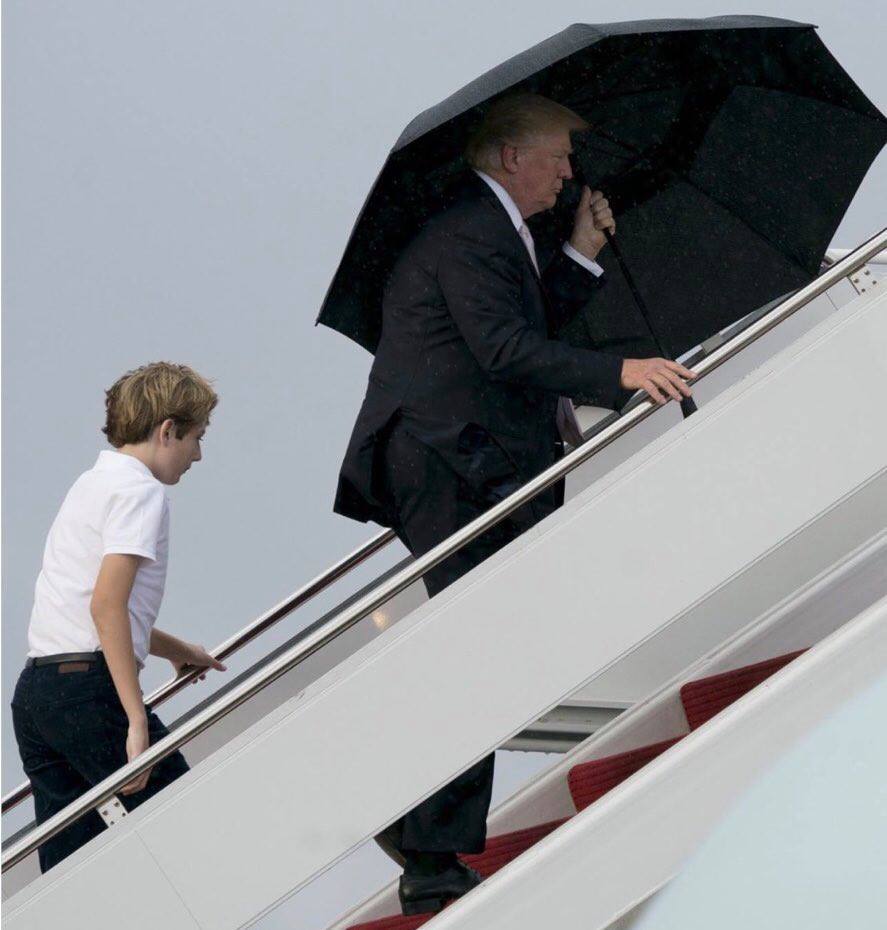Krednax1's tweet photo. @7Veritas4 The man who said he'd take a bullet for your son, wouldn't even take a rain drop for his own. https://t.co/Gs6QXxYeDf
