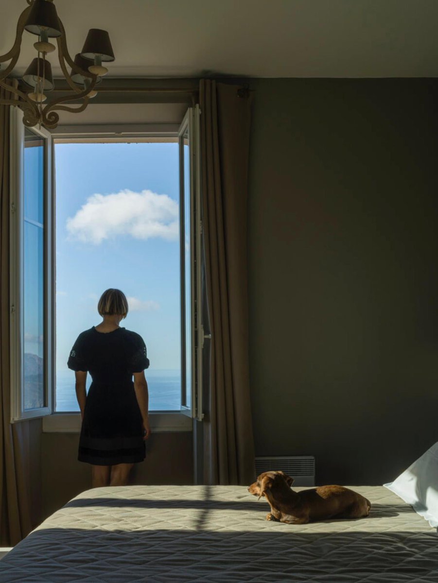 Finestra sul #mare 📸Elina Brotherus © Hotel De Sebald 5, 2019.