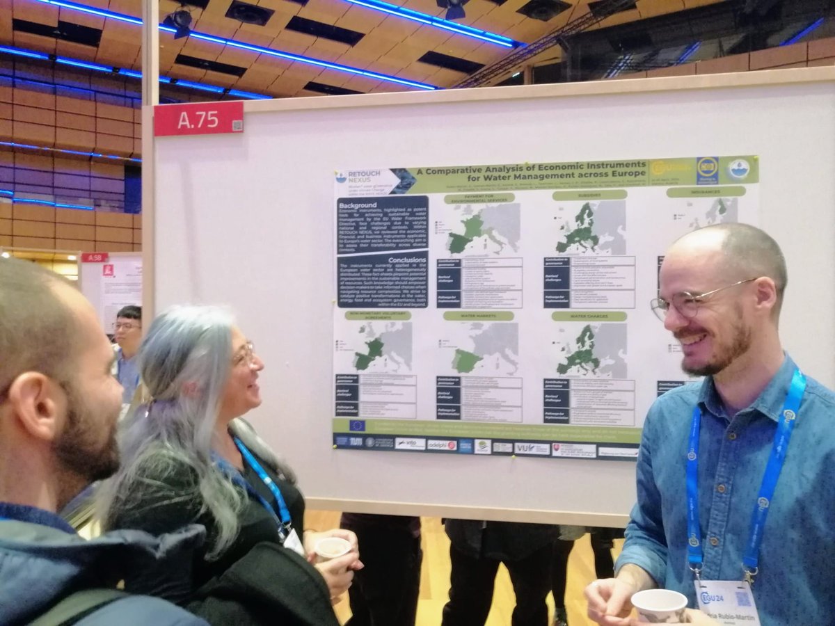 🙌Nuestro investigador 👨‍🔬<a href="/AdriaRMartin/">Adrià RM</a> presenta en  la <a href="/EuroGeosciences/">European Geosciences Union</a> de Viena  los trabajos que estamos desarrollando en el marco del proyecto <a href="/RetouchNexus/">Retouch Nexus</a>, que busca diseñar y promover sistemas de gobernanza del #agua holísticos e #innovadores. 
#EnvironmentalResearch #EGU24