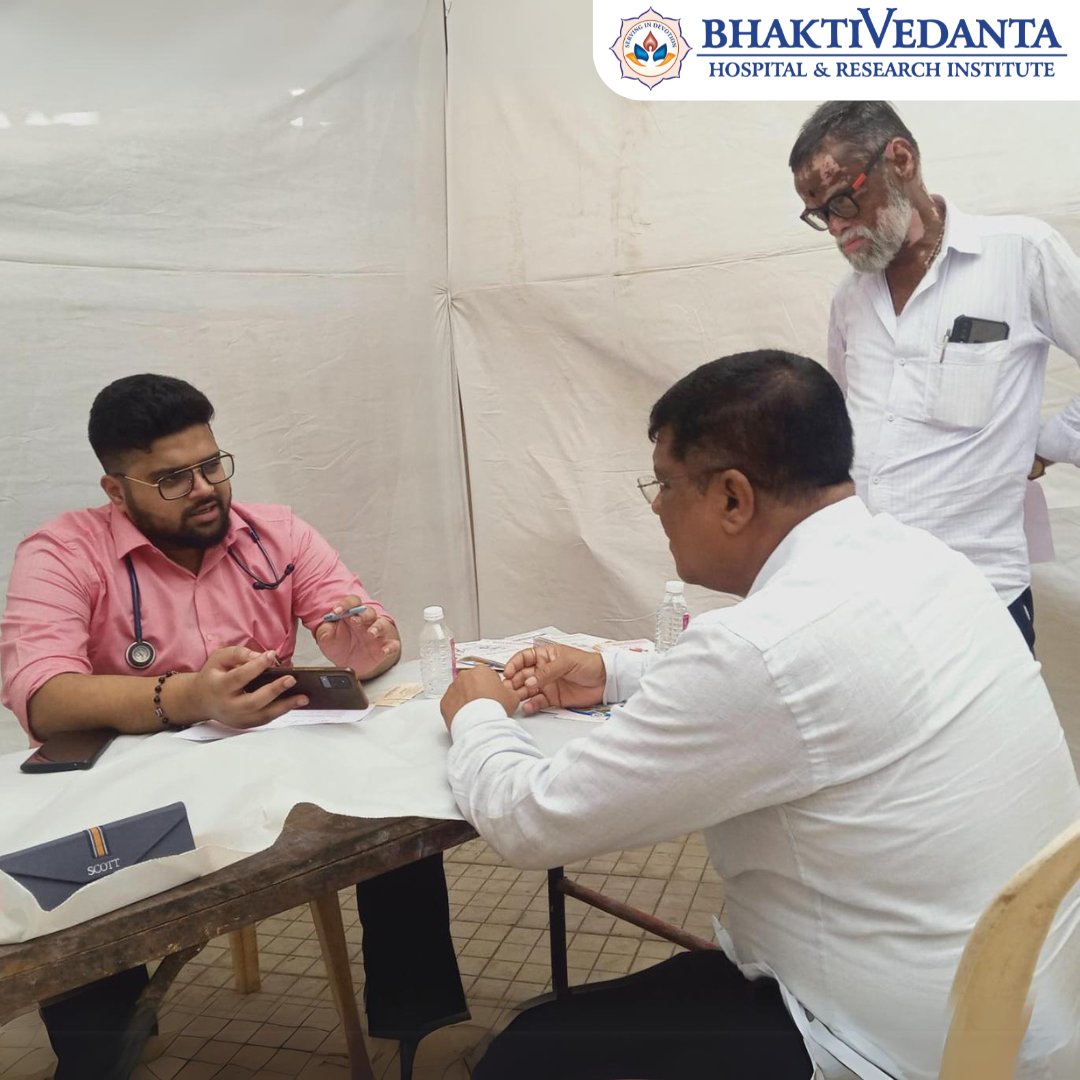 Bhaktivedanta Hospital & Madhutara Social Foundation teamed up for a successful medical camp in Dahanukar Wadi, Kandivali. Residents appreciated the onsite services, showcasing our commitment to #CommunityHealth. 
#MedicalCamp #HealthcareForAll #WellnessForAll #HealthyLiving
