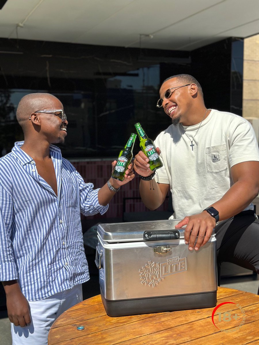 JuicyJay_Siya's tweet photo. Itโs all good vibes on the #Litenup side of @castlelitesa
#litenup #extraCCCold https://t.co/3UDvuI41Zl