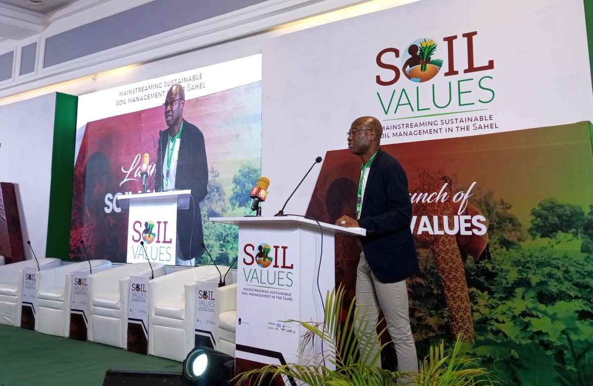 The Director of #SoilValuesProgram Dr Fofana Bidjokazo lets us know that soils are important for strengthening #FoodSecurity in the Sahel. 
@IFDCGlobal
#SoilHealth #SoilFertility