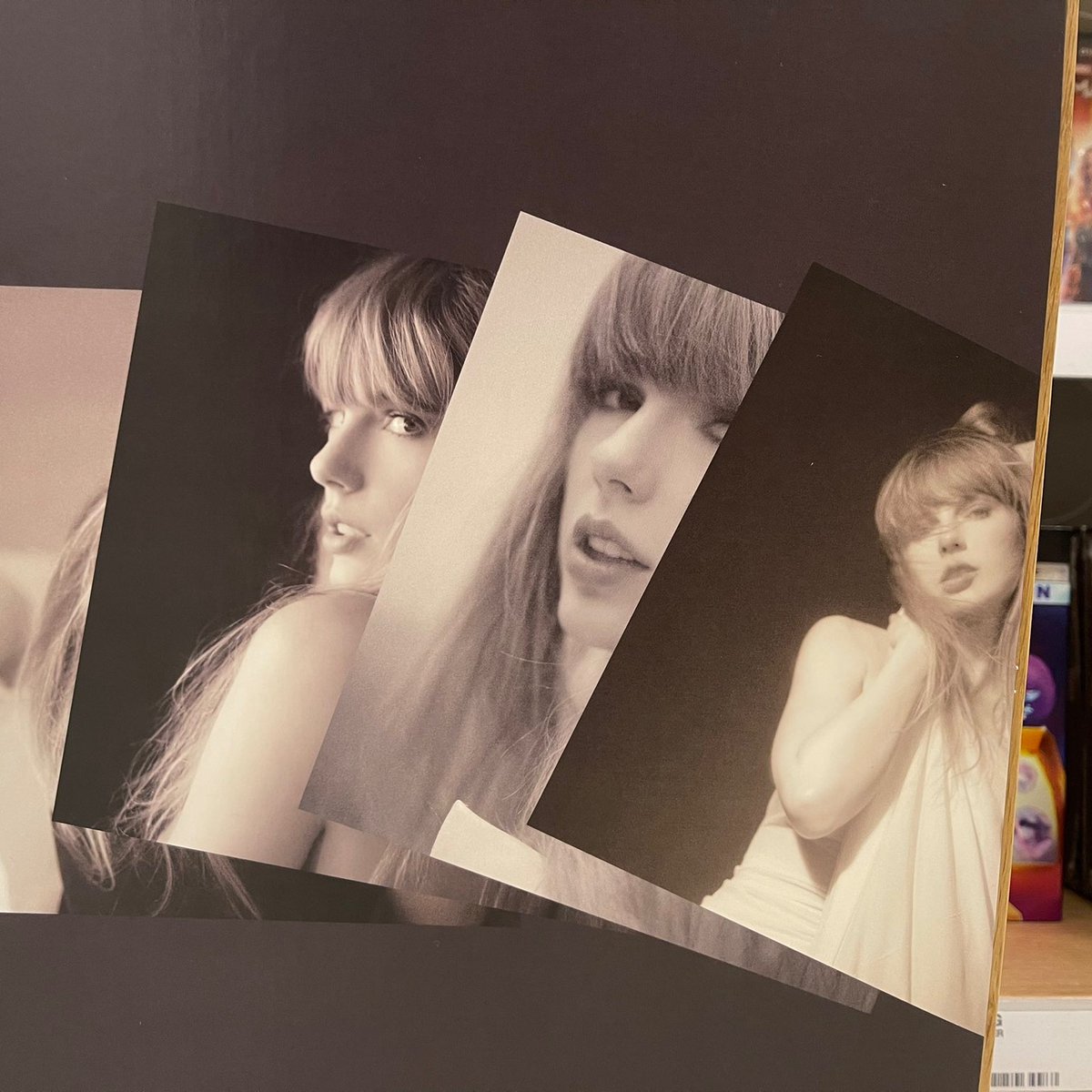 📷| Taylor Swift for "TTPD"