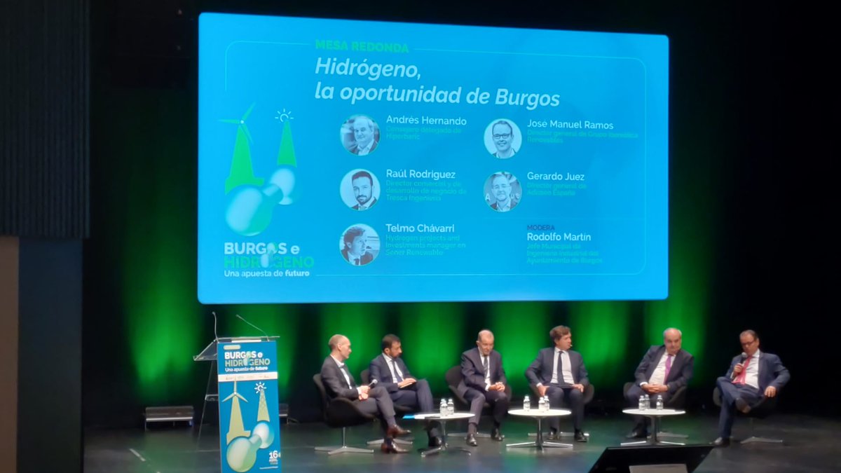 Asistimos a la #jornada #Burgos e #Hidrógeno, una apuesta de #futuro en @forumevolucion
🔹Organizado @H2_CyL @Aytoburgos @jcyl.
🔹Evento clave para impulsar #descarbonización y #transiciónenergética.
🔹Líderes y #expertos debaten el potencial del hidrógeno.