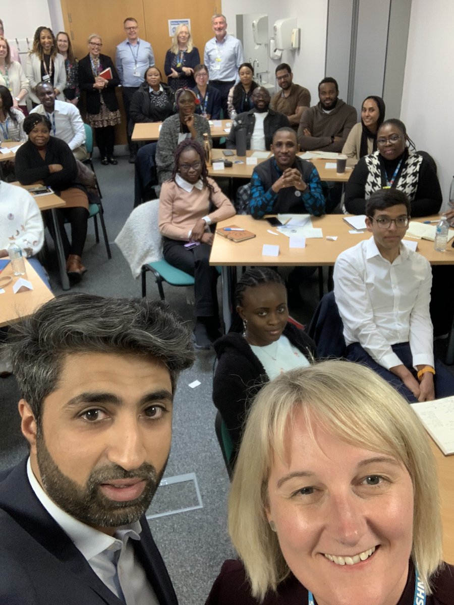 MYDeputyCNurses's tweet photo. What a wonderful invite for the Exec Team to join the 1st day of our new BEM Leadership Programme, brilliant to see so many of you developing your roles to lead, so strong together ⭐️⭐️ https://t.co/tEXzkVIYdq