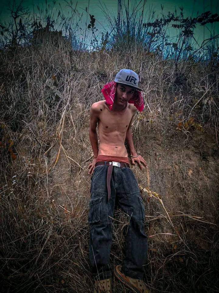 withaasthakc's tweet image. Don&apos;t worry babe I&apos;ll protect you❤️