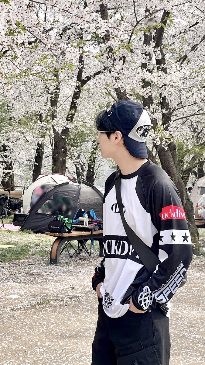 em_jonghyeon's tweet photo. [#PHOTO]
종현꽃이 피었습니다 ⁀ ꒰ა🐶໒꒱

#KimJonghyeon #김종현 https://t.co/zHNcqe7VYY