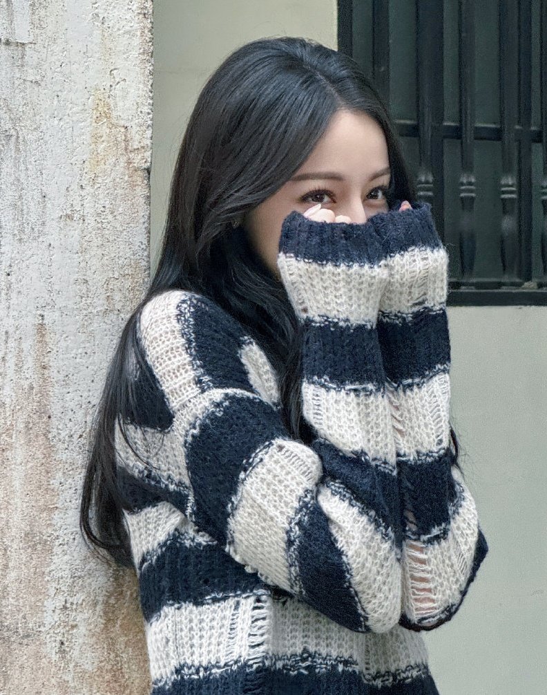 ใครน้าที่มีครบทุกอย่างแบบนี้

สวยมาก                                       น่ารักทิ๊สุด