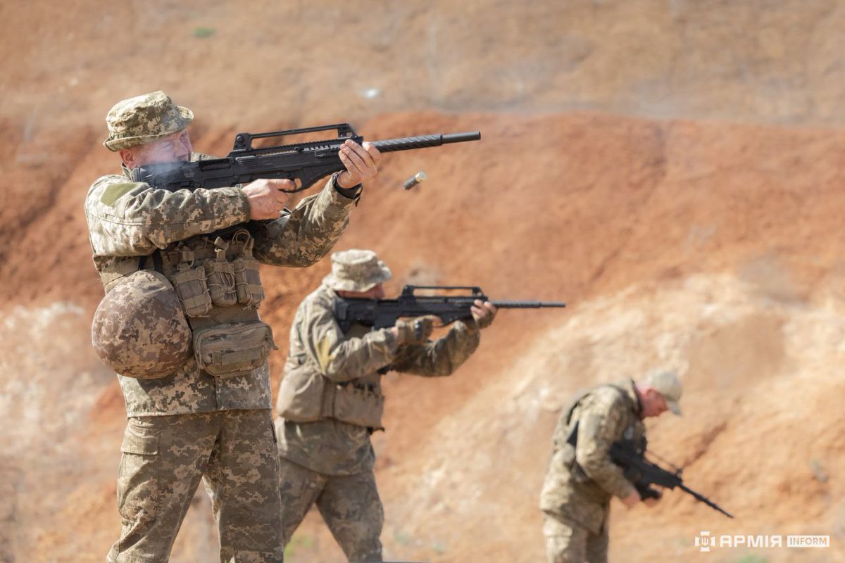 🔴  Ukrayna Ordusu, Rus dronlarına karşı Türk şirketi HATSAN tarafından üretilen BTS-12 av tüfeklerini kullanıyor.