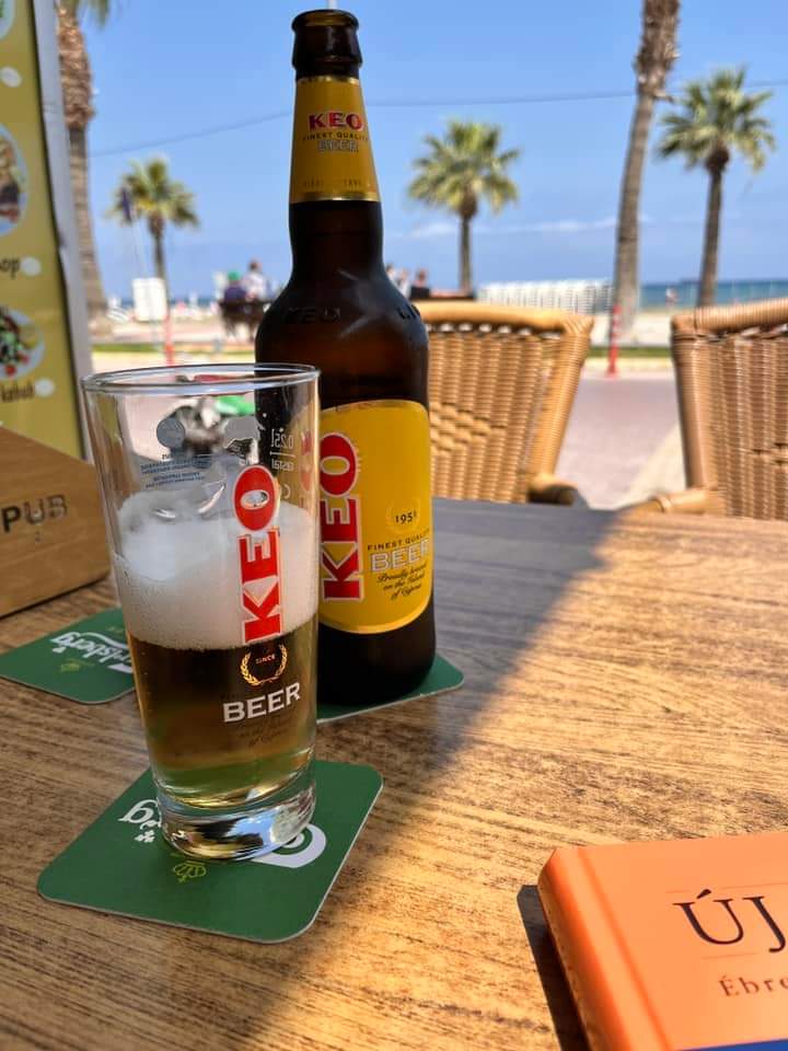 It's time for a cold cold KEO! 🍻🇨🇾 #cypruspassion Thank you Melinda Siposova for the photograph!⁣⁣⁣
