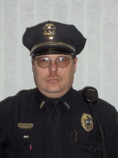 DriveSmartNE's tweet photo. It doesn't matter what the safety theme of the month is, whether it's #EndDistractedDriving or #EndImpairedDriving. What matters is safe driving. Every day, all the time. We are @DriveSmartNE, and we want you to make it home each and every night. Officer Bartlett EOW 4/12/24. https://t.co/R8bvJmmcBI