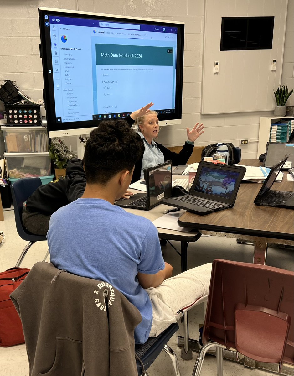 erinjurisich's tweet image. Love the on-going progress monitoring in this 6th grade @SBMSPIRATES class! Worked w/ the Ts to make a digital data tracker using a #MicrosoftForm created from an @msexcel sheet &amp;amp; added as an easy access tab in their Class @MicrosoftTeams so Ss can reflect on their learning!