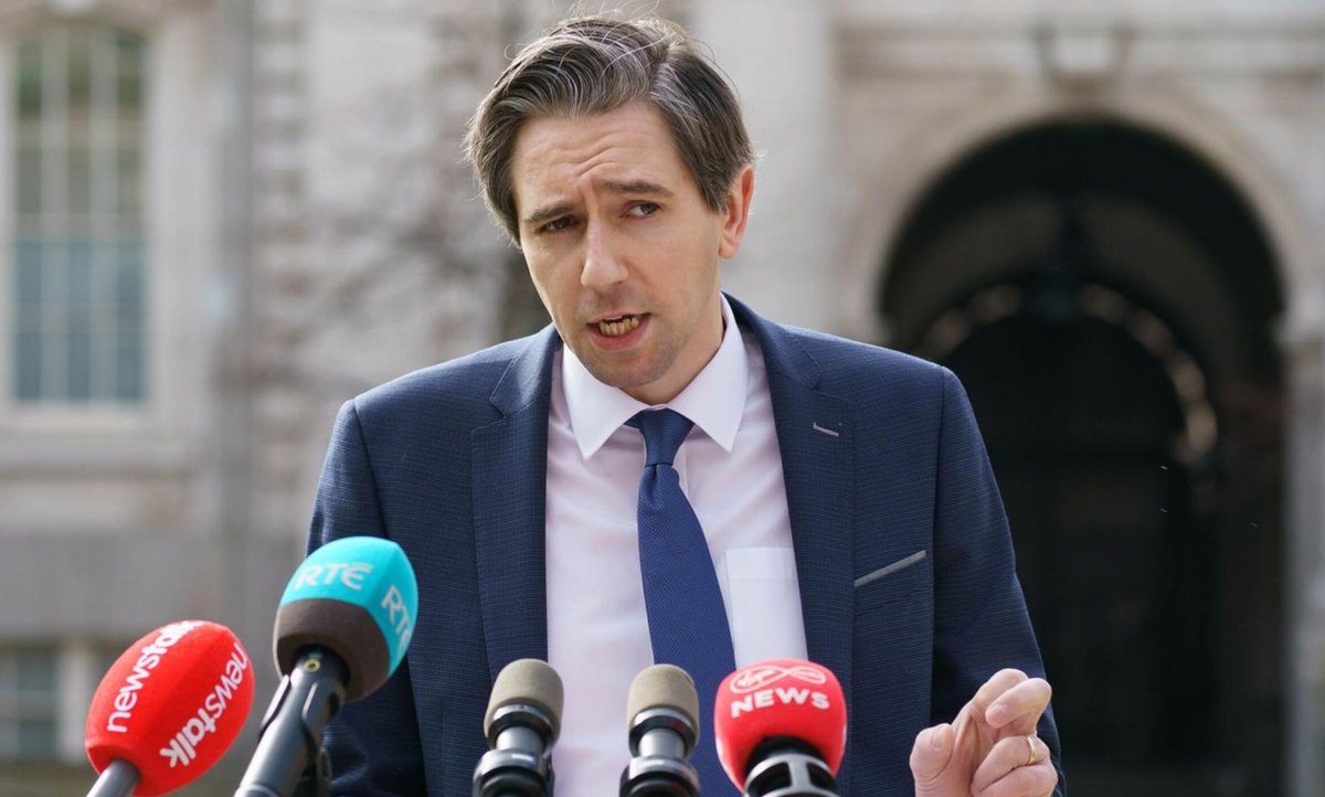 Simon Harris has clarified that when he said his generation are more familiar with Berlin and Paris than Belfast or Derry, he meant because Fine Gael policies had forced them to emigrate.