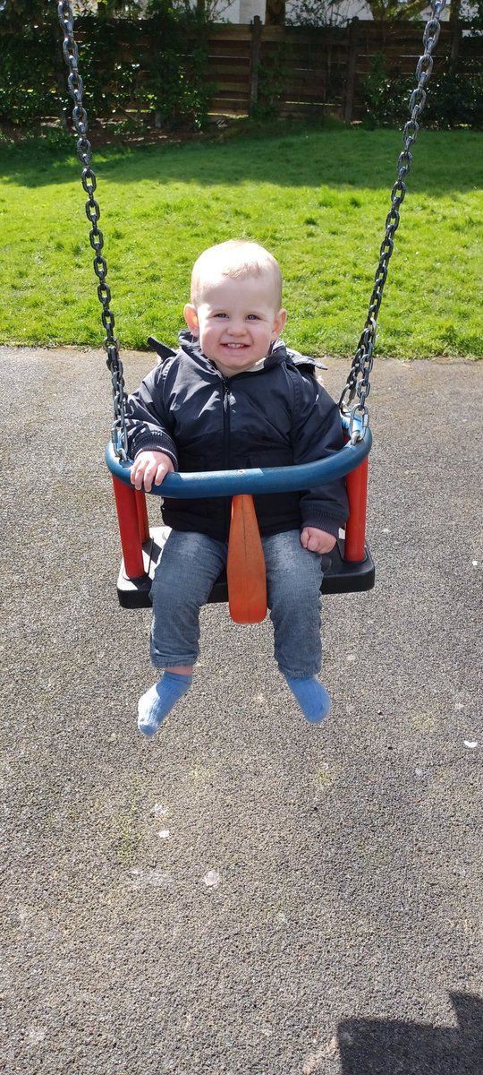 Well three weeks into retirement and the sun has appeared. Went to the swings with Nicholas- 2hrs later got home after bumping into folks for a chat. Sunshine on a Tuesday😃
