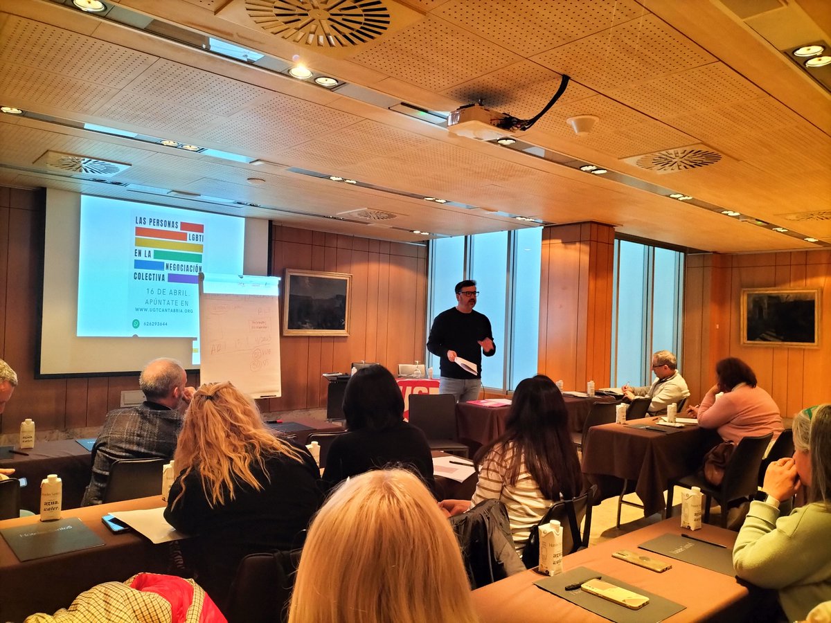 (Fotogalería) Jornada formativa para delegados y delegadas de UGT en Cantabria. Las personas LGTBI en la negociación colectiva. Área LGTBI-UGT @UGT_Comunica @UGTDiversa