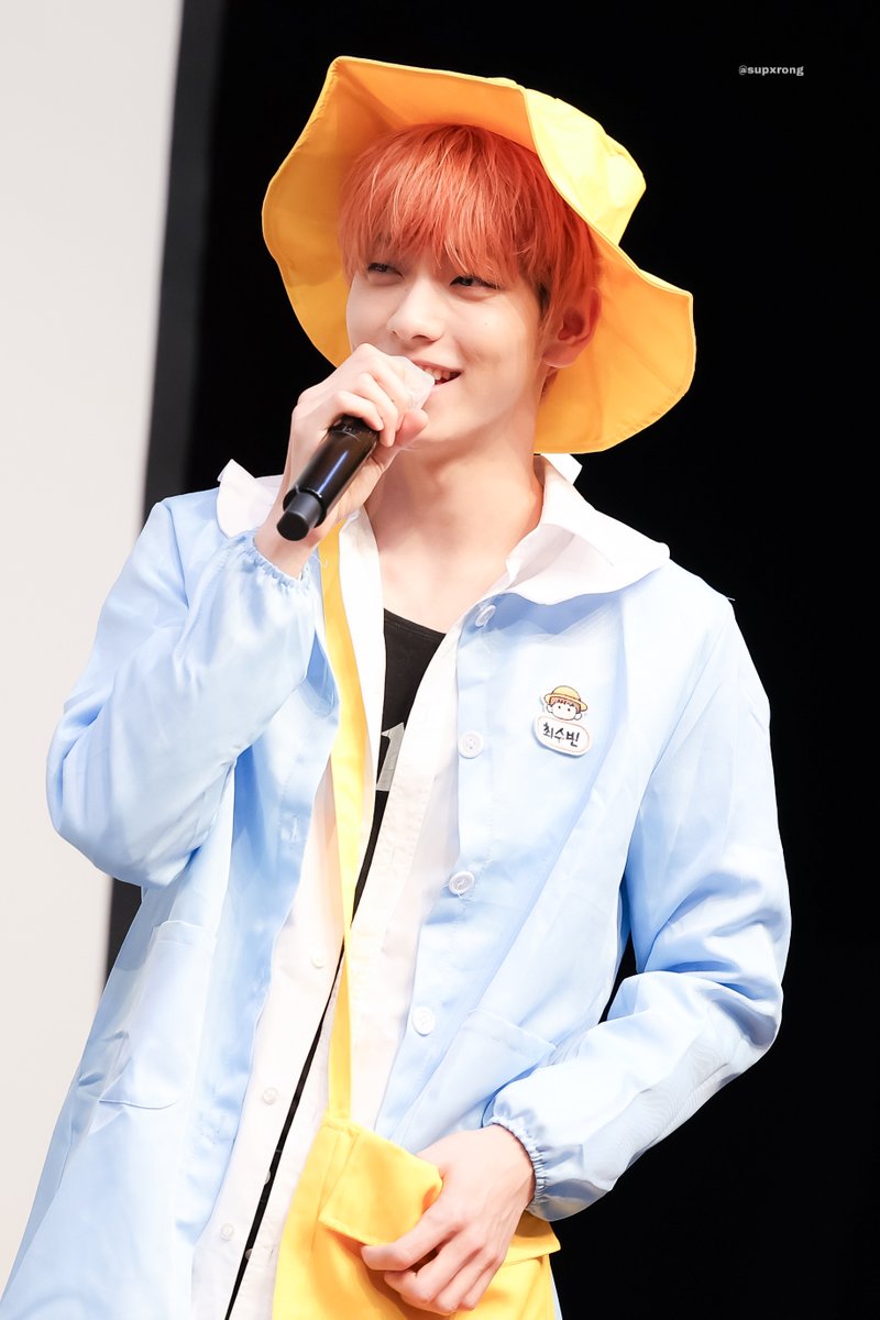 supxrong's tweet photo. 240414 뮤직코리아 팬싸
귀엽다고 진심

#수빈 #SOOBIN #スビン #TXT
#투모로우바이투게더 https://t.co/nsREDqDlhN