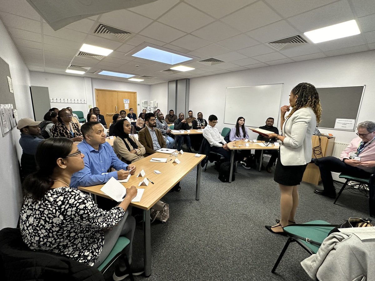 Excited to launch our award winning BME leadership programme at @YSTeachingNHS - great cohort full of talented individuals ready to push boundaries. Looking forward to change projects which have already started brewing ! @VirginiaGoldin7 @PollyMcMeekin @MYDeputyCNurses