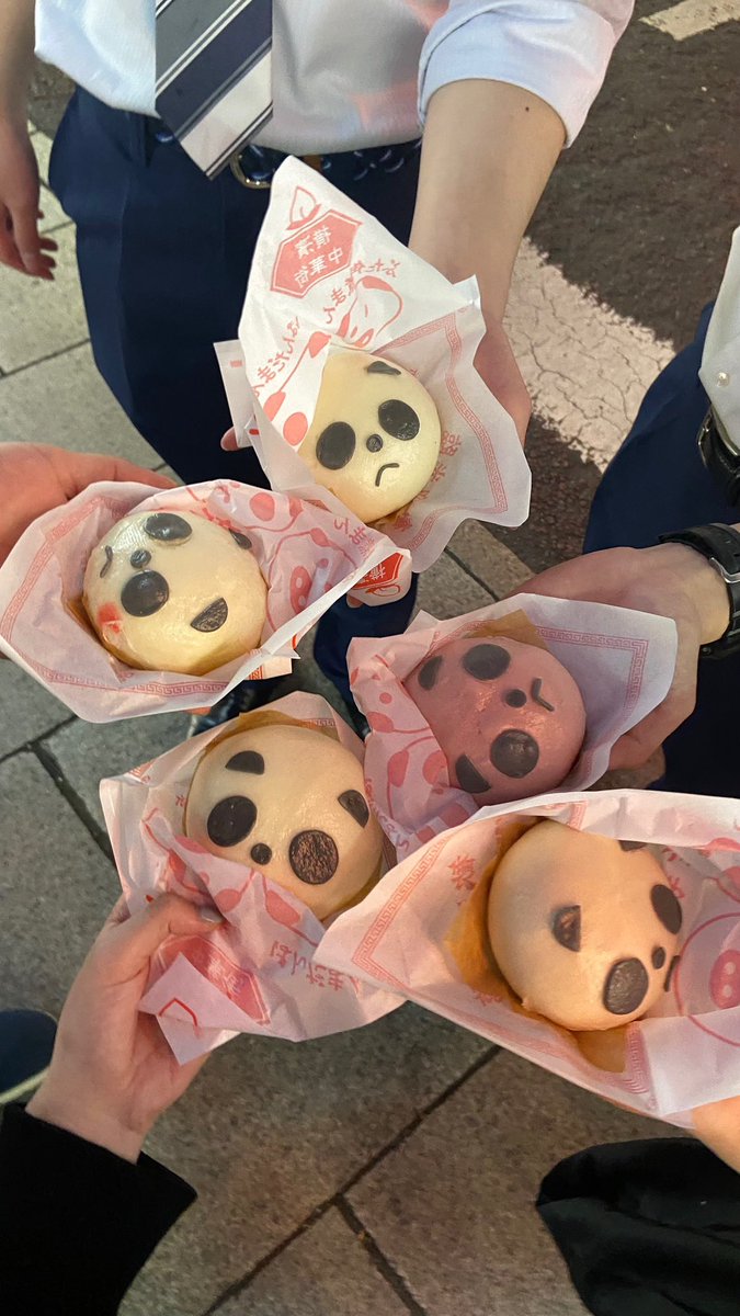 _sitann's tweet photo. 研修終わりのパンダまん沁みた https://t.co/qDZCoc6D6J
