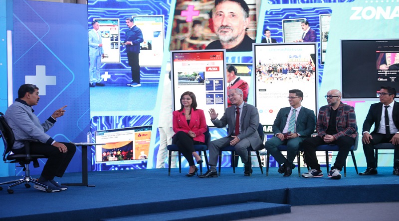 Presidente Maduro: División de la oposición se debe al fracaso del imperialismo

#QueLoSepaElMundo 

vtv.gob.ve/presidente-div…