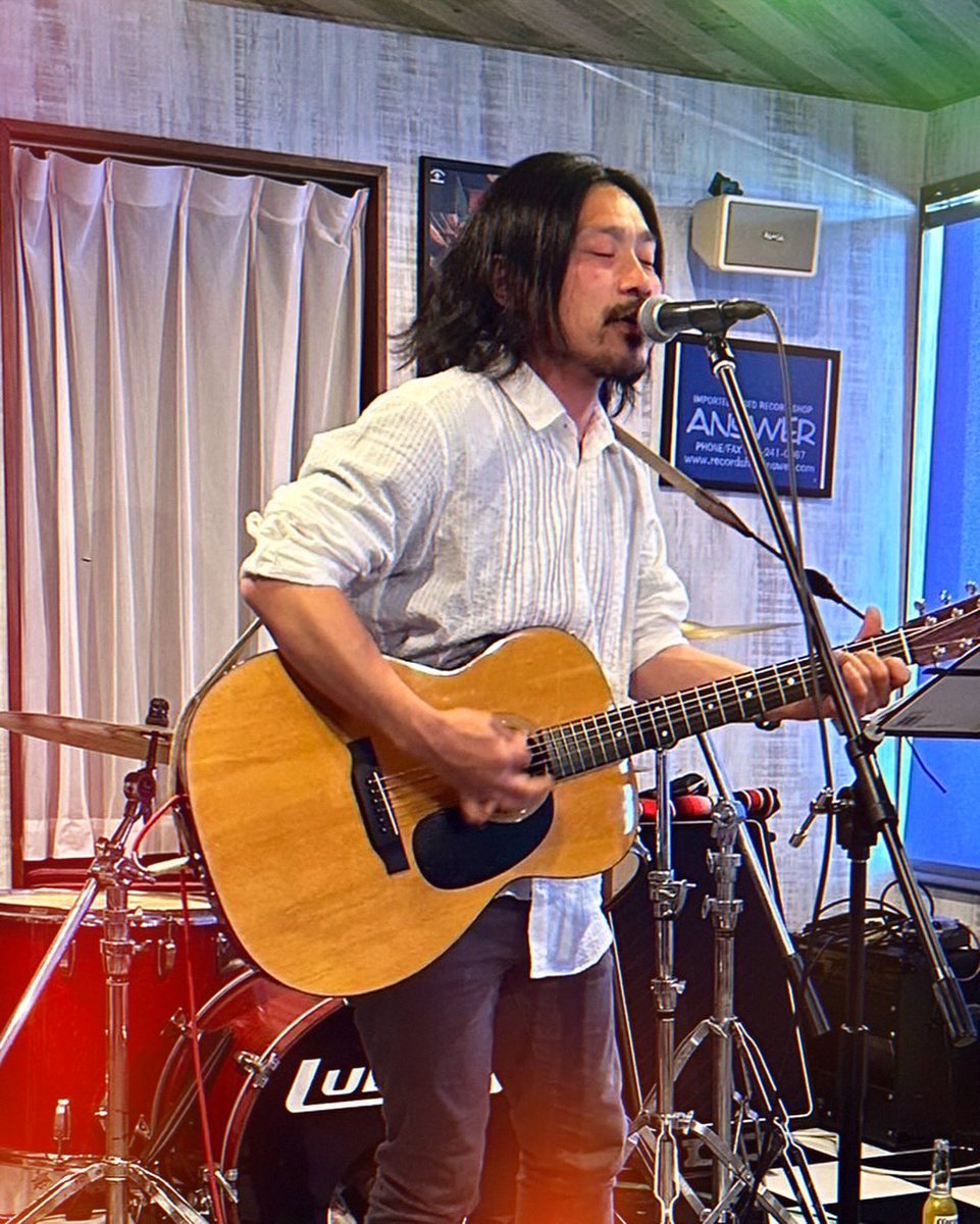 kazzman32black's tweet photo. 日曜日は坂祝cafe saienありがとうございました!
5周年おめでとうございました!
一日中楽しいパーティー最高ございやした!!
観てくれたみなさん、共演者、関係者のみなさん、サイエンのみなさんありがとうございました!
#cafesaien
#mad3
#eddielegend
#miwarock
#conrod
#バンドメンバー募集中 https://t.co/PxKgEomkvG