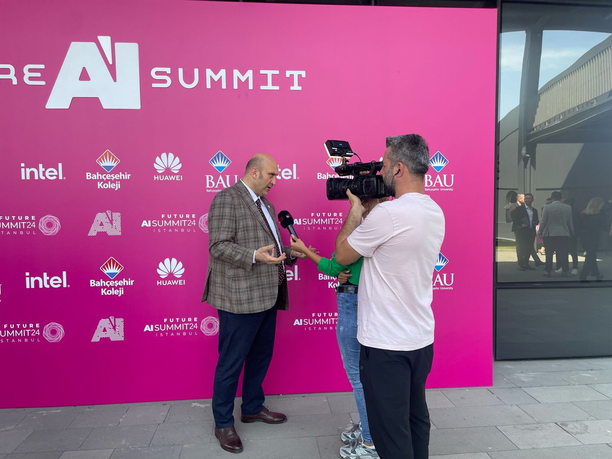 Prof.Dr.Levent Eraslan (@drleventeraslan) on Twitter photo BAU Future AI Summit’te BUEK Başkanı Sn. <a href="/EnverYucel/">EnverYucel</a> <a href="/bahcesehir_k12/">Bahçeşehir Koleji</a> Genel Müdürü Sn. @dagozlem ile yapay zeka ve gelecek başlığında <a href="/tv100/">TV100</a> ekranlarına konuştuk.
Eğitimde birçok yeniliği getiren bu değerli eğitimciler arasında olmaktan büyük keyif aldım. #AI #yapayzeka BAU Future AI Summit’te BUEK Başkanı Sn. <a href="/EnverYucel/">EnverYucel</a> <a href="/bahcesehir_k12/">Bahçeşehir Koleji</a> Genel Müdürü Sn. @dagozlem ile yapay zeka ve gelecek başlığında <a href="/tv100/">TV100</a> ekranlarına konuştuk.
Eğitimde birçok yeniliği getiren bu değerli eğitimciler arasında olmaktan büyük keyif aldım. #AI #yapayzeka