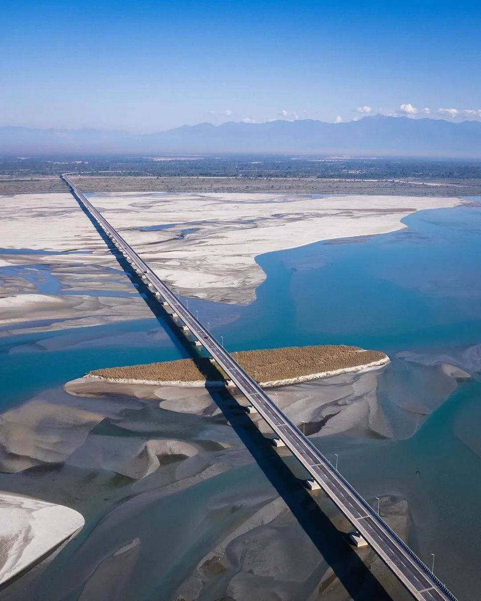 Northeast Has Emerged As New India's Greatest Success Under PM @narendramodi ji ✅Longest river bridge: Dhola-Sadiya Bridge, Assam- Arunachal Pradesh ✅World's longest bi-lane tunnel: Sela Tunnel, Arunachal Pradesh ✅India's longest rail-road bridge: Bogibeel Bridge, Assam…