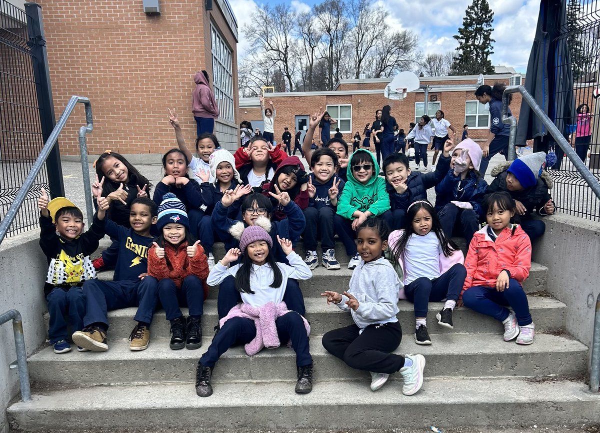 Sign of Spring! Track and Field Lunch Practises and Grade 1s spontaneous spectating and cheering!