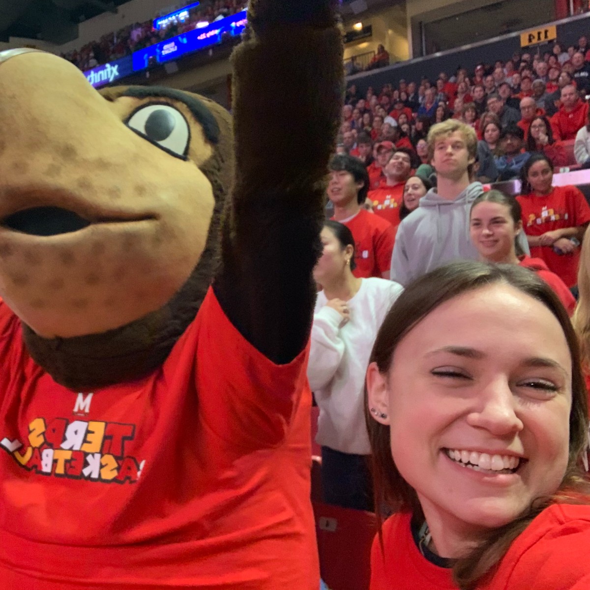 Junior @UMDBIOE major Brooke Wunderler is taking over our Instagram today for #TakeoverTuesday! She will be highlighting her involvement on campus as a Maryland Engineering student! Follow along throughout the day at instagram.com/umdclarkschool 🐢