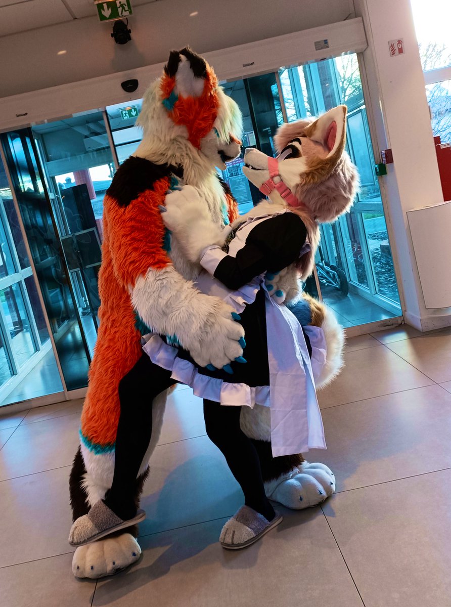 Love in first sight ? Huh ?<a href="/Shinuue/">Shinu</a>