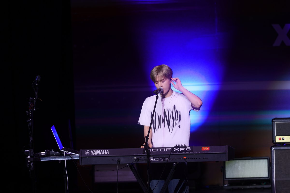 applewood_kr's tweet photo. Xdinary Heroes <Break the Brake> World Tour in Manila
You're my burning gasoline~๐ฅ๐ค Had a blast in Manila!
Villains~ Thank you all for the incredible energy and support๐๐ค
#์์ค๋๋๋ฆฌํ์ด๋ก์ฆ
#BreaktheBrakeWorldTour #WE_ARE_ALL_HEROES #XdinaryHeroesInMNL
#APPLEWOOD #WilbrosLive