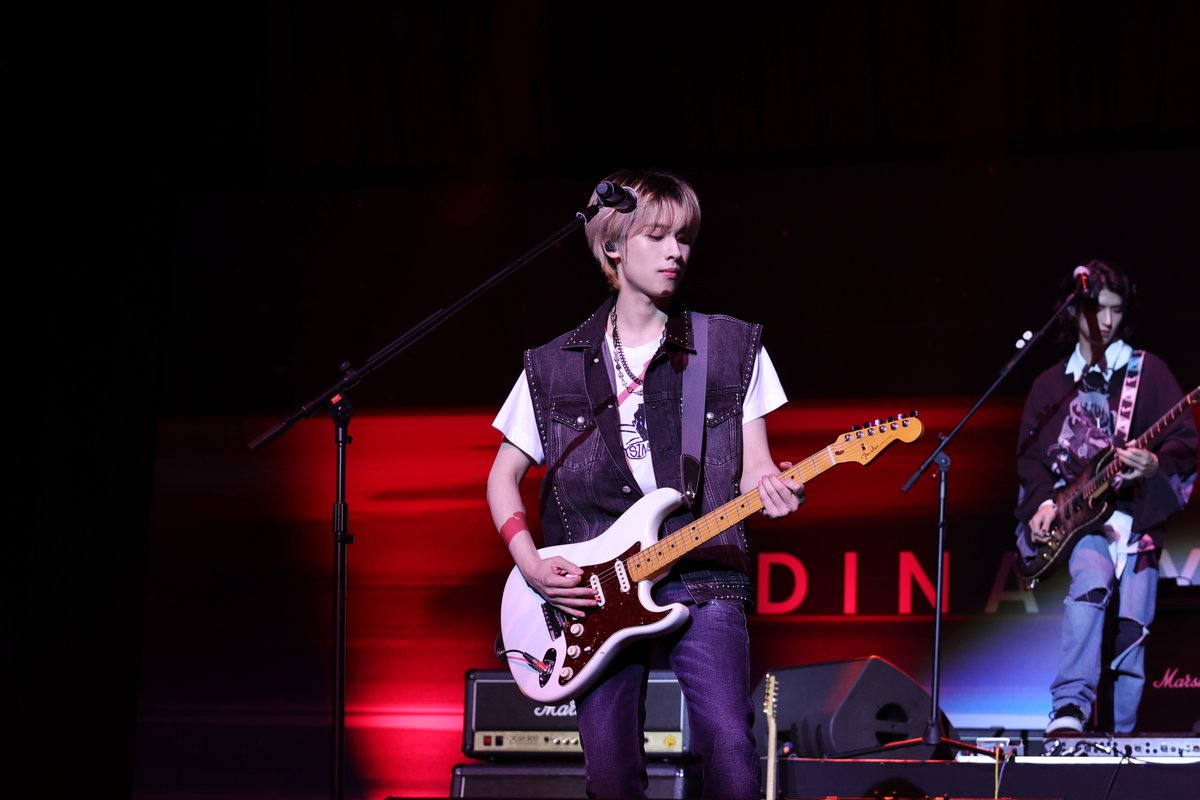 applewood_kr's tweet photo. Xdinary Heroes <Break the Brake> World Tour in Manila
You're my burning gasoline~๐ฅ๐ค Had a blast in Manila!
Villains~ Thank you all for the incredible energy and support๐๐ค
#์์ค๋๋๋ฆฌํ์ด๋ก์ฆ
#BreaktheBrakeWorldTour #WE_ARE_ALL_HEROES #XdinaryHeroesInMNL
#APPLEWOOD #WilbrosLive
